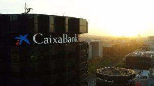 CaixaBank lanza una gama de productos para el segmento sénior y planificar la jubilación