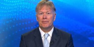 Agentes de IA usarán criptomonedas porque no serán apoyados por los bancos